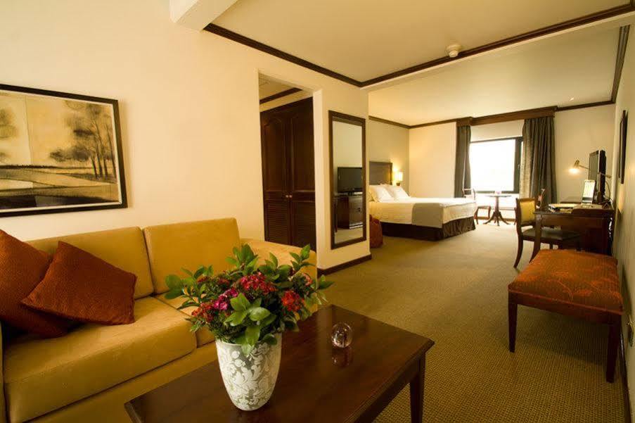 Morrison Zona Rosa Hotel 5*