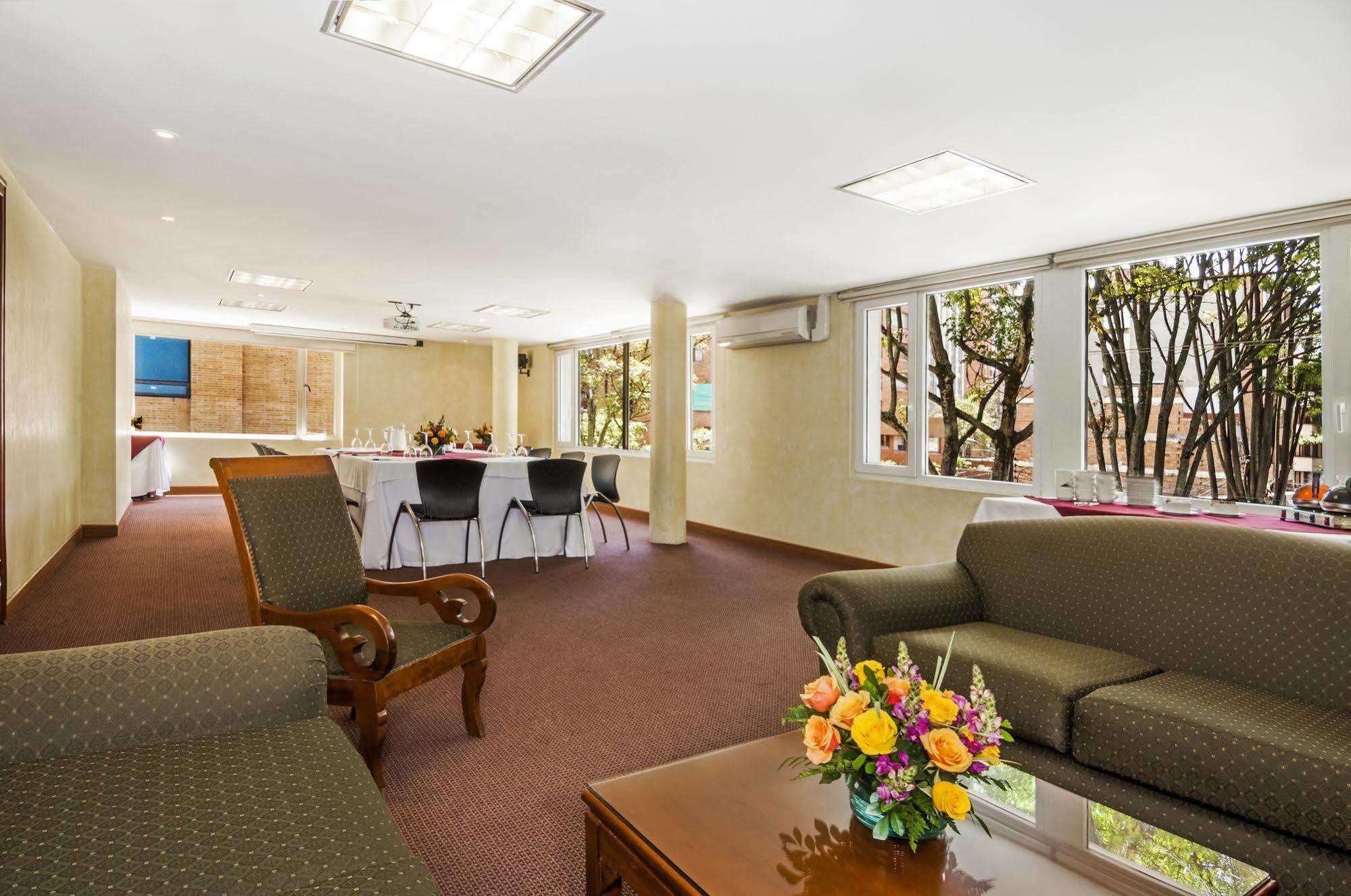 Hotel Portón 5*
