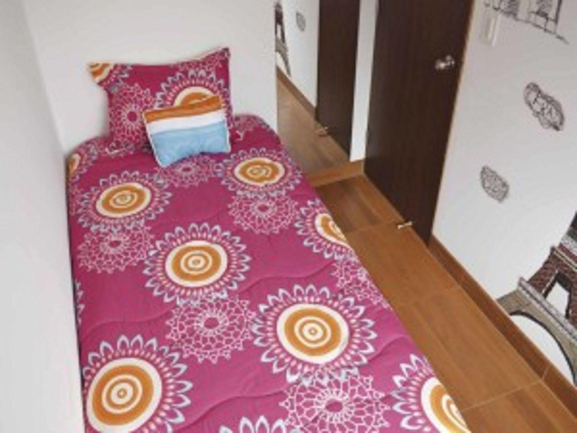 Urbana 2*