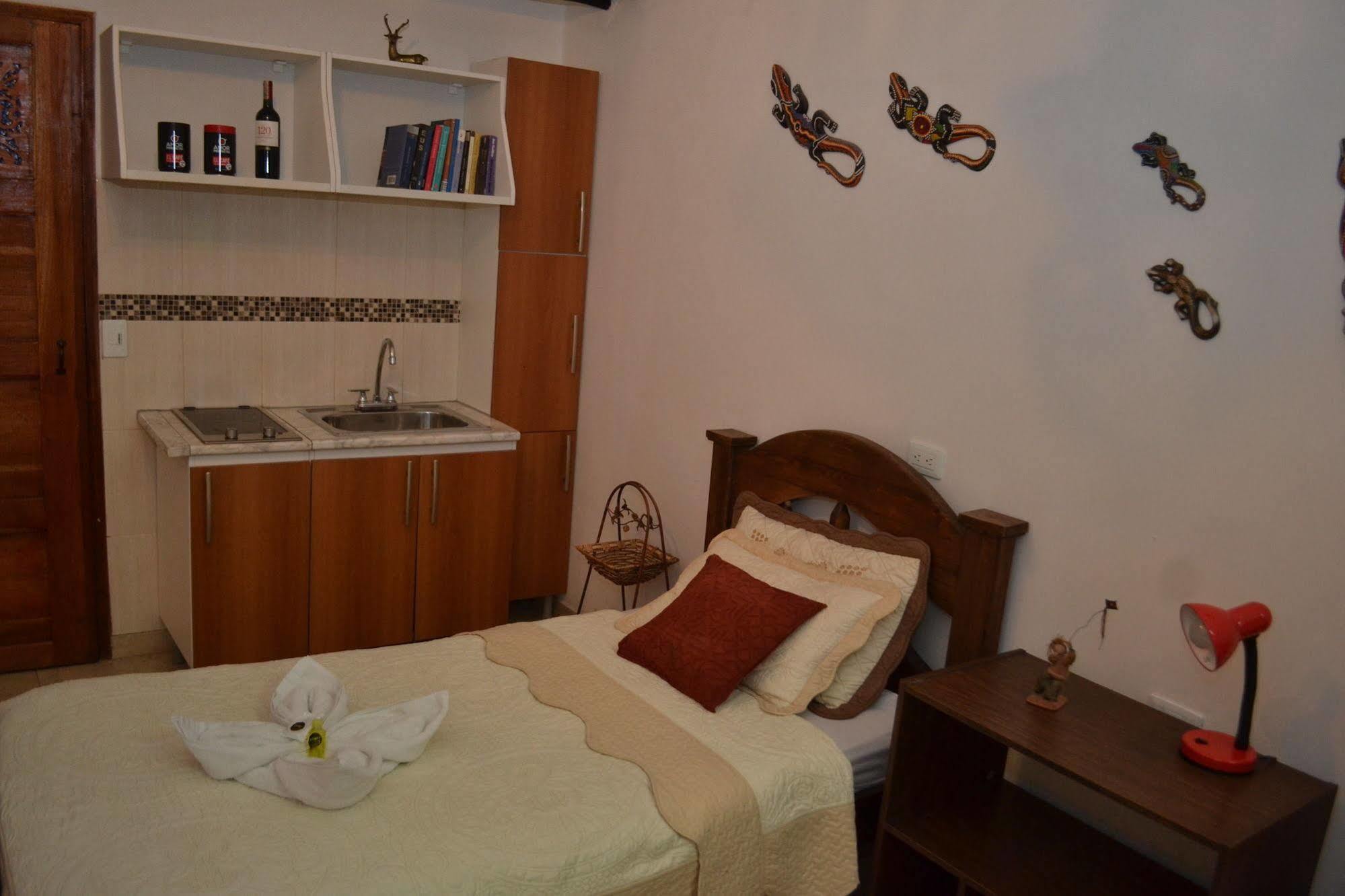 Tip Top Hostel Hostal