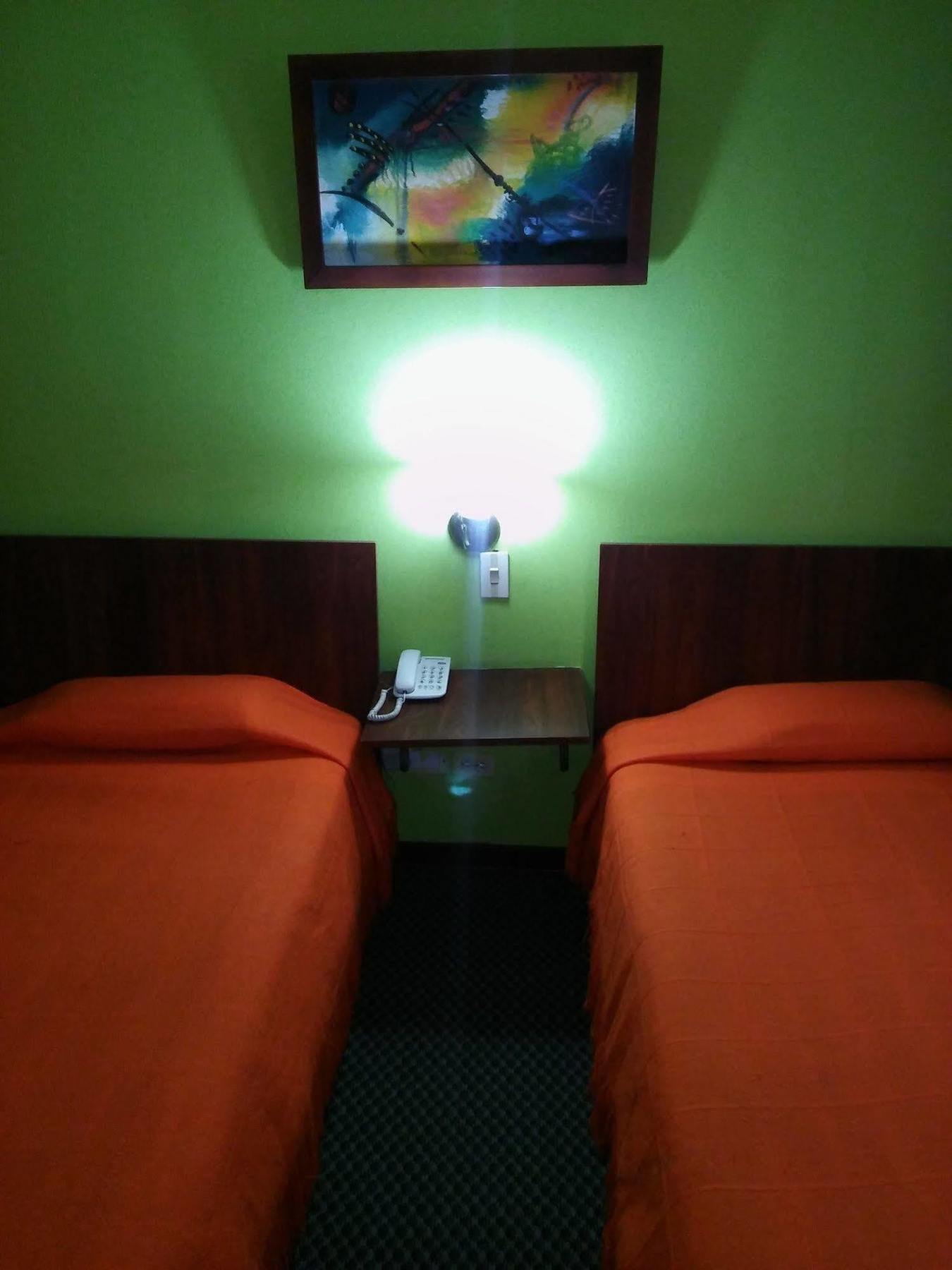 Hotel Del Duque Ds 2*