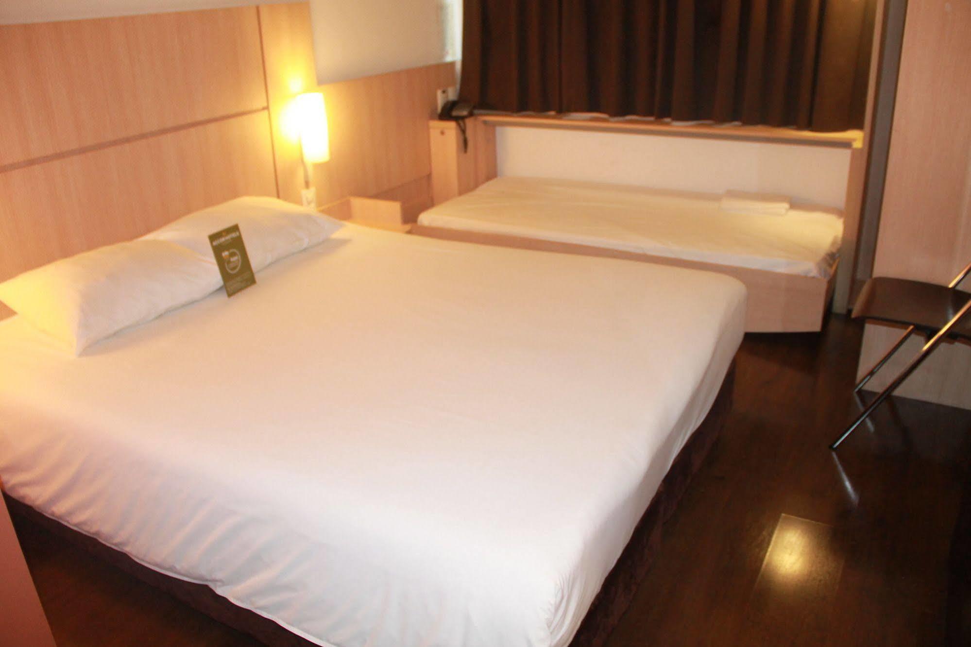 Ibis Museo Hotel 3*