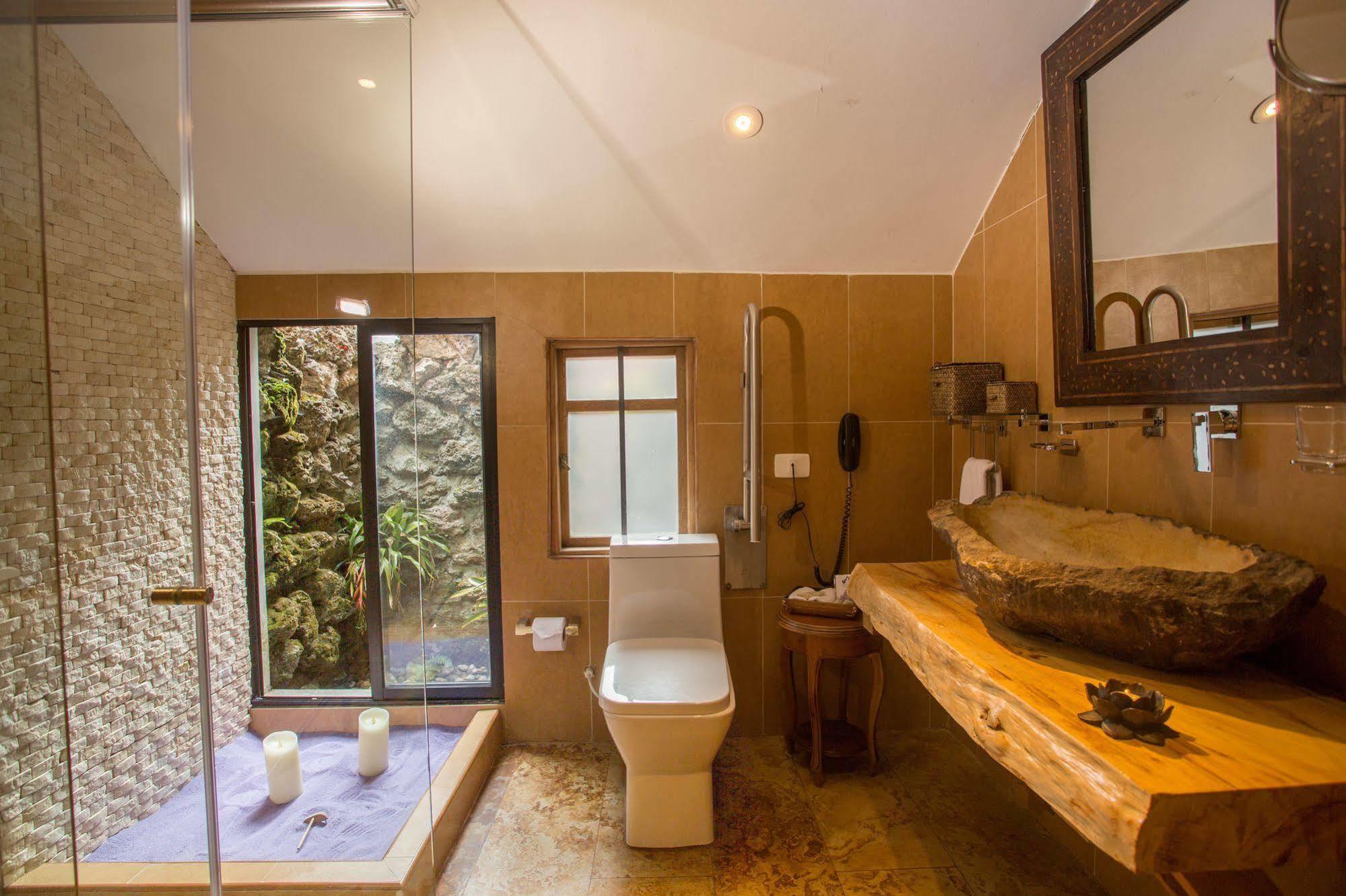 Chateau Physique Hotel Spa Hotel