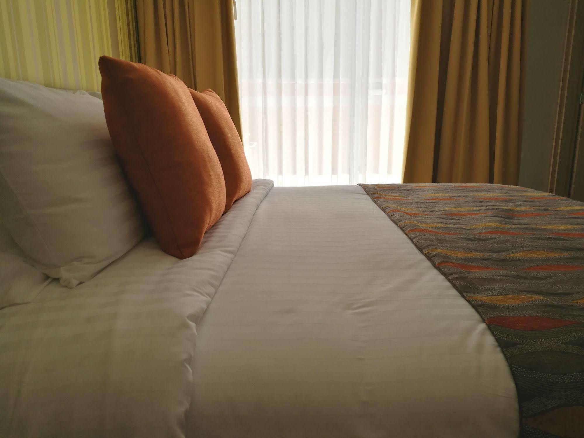 Plaza Apartahotel