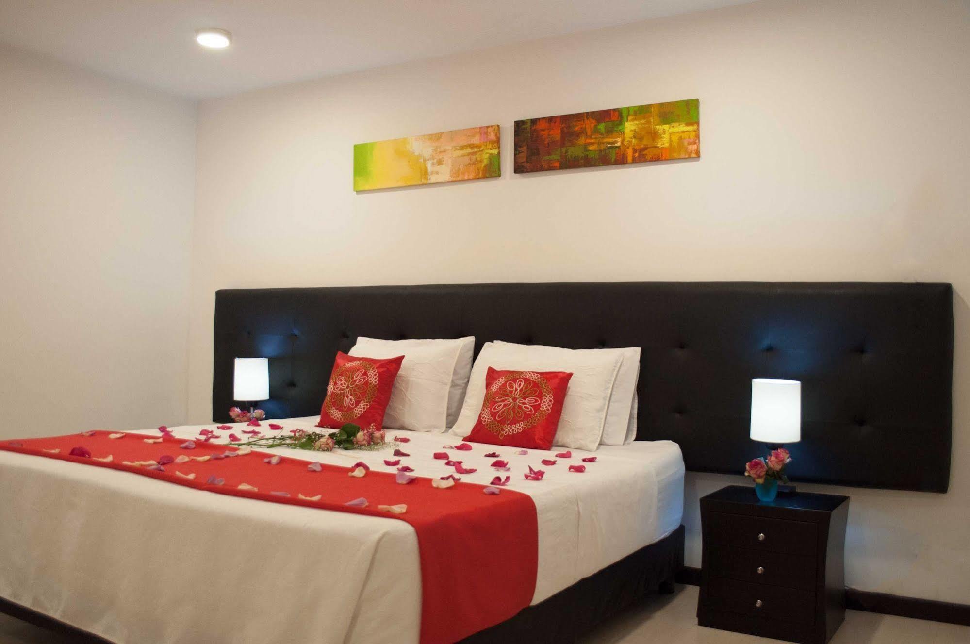 Hotel Ferias Park
