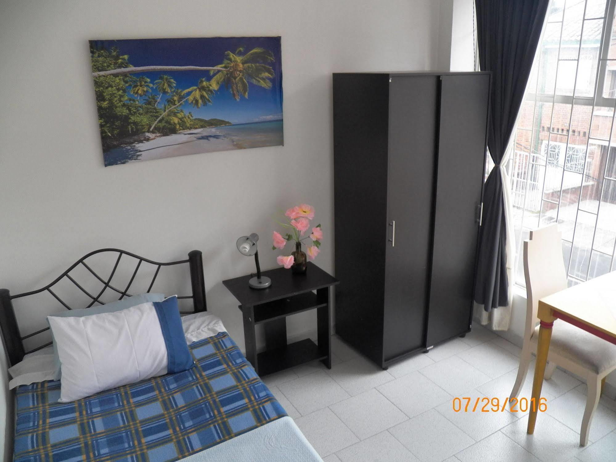 Hostel Mi Casa Blanca Guest house Bogota