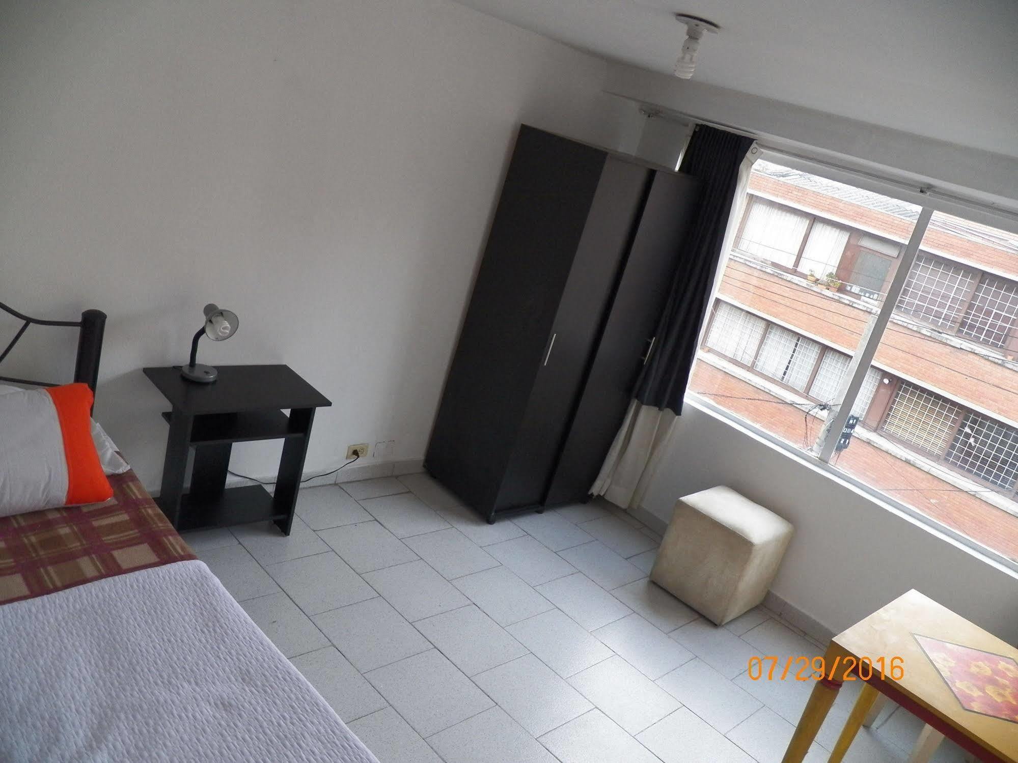 Guest house Hostel Mi Casa Blanca Bogota