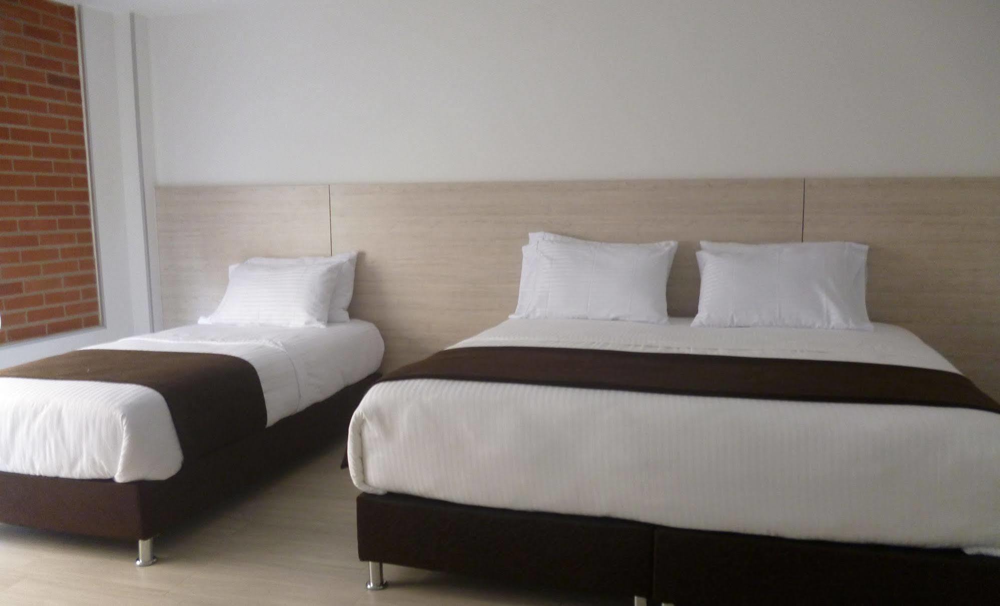 Bestmark Platino En Chapinero Hotel 3*