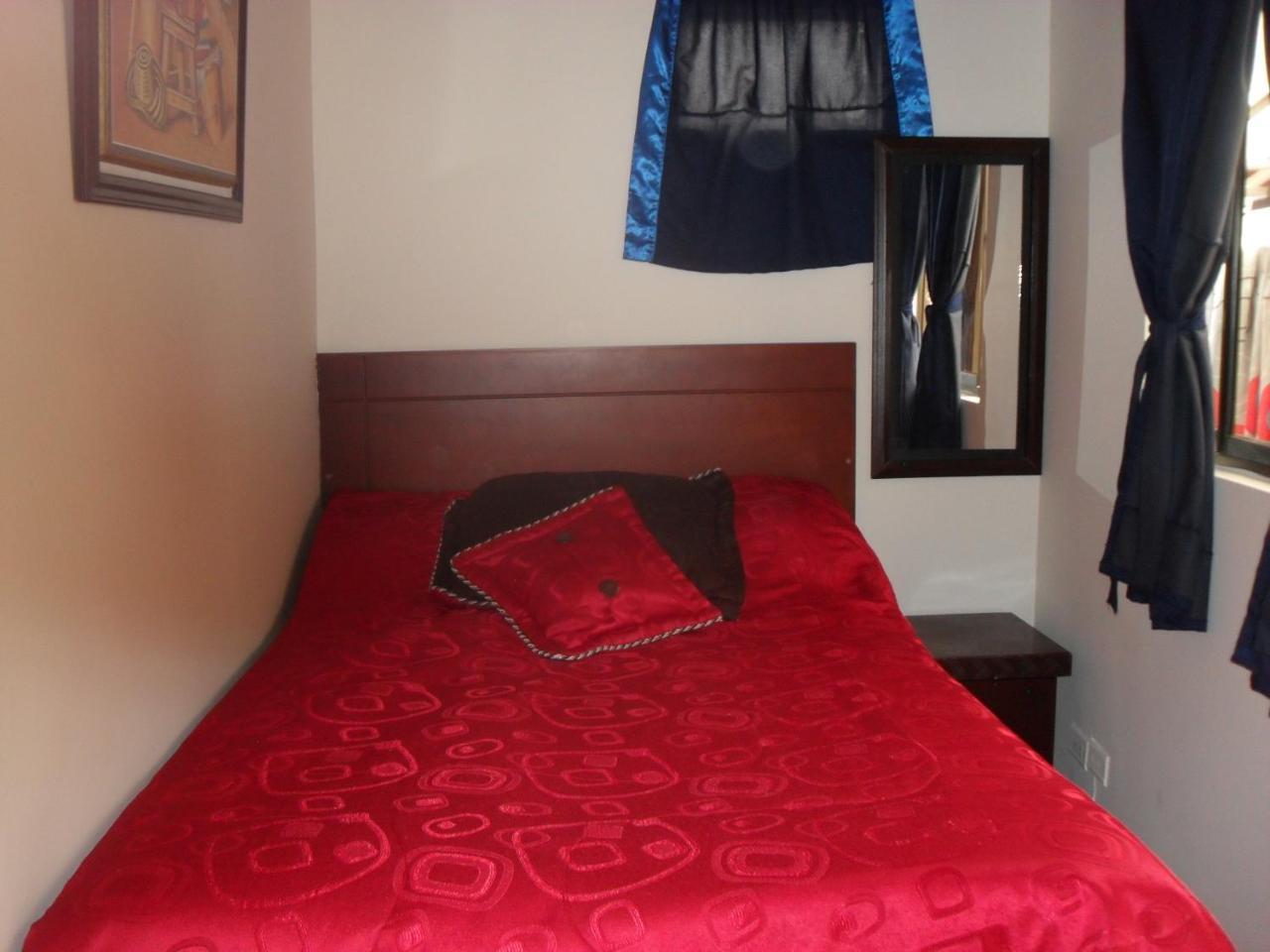 Hotel Colonial *