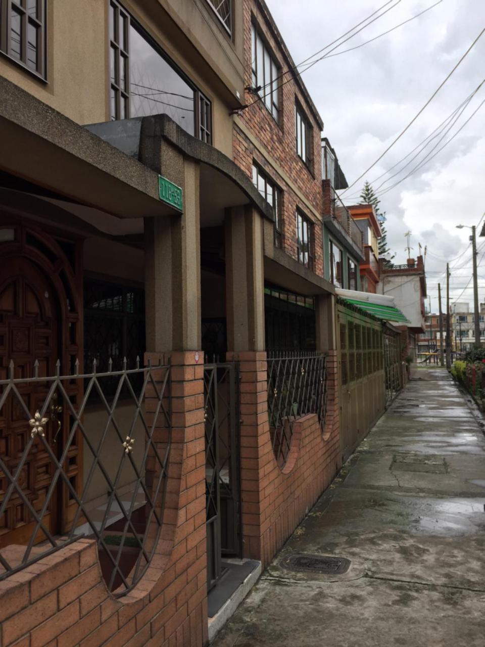 Casa Familiar