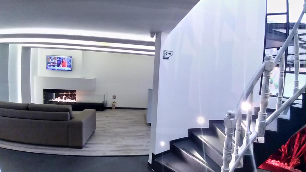 Agora Boutique 3*