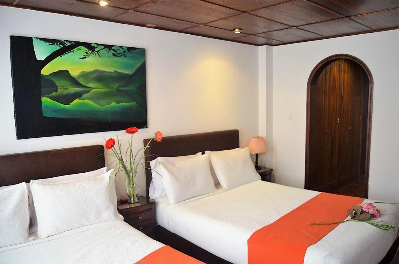 Apartahotel Amoblados Casa Regis
