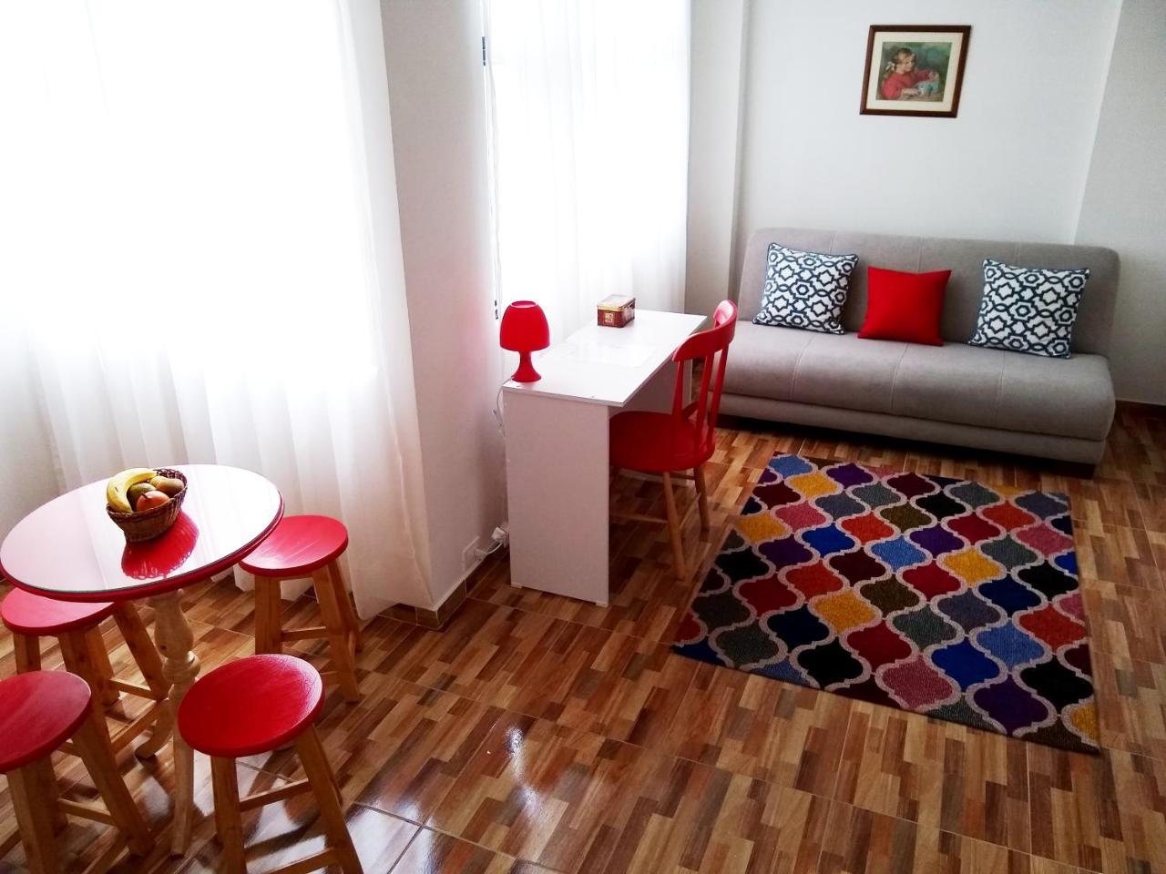 Kalos Meraki Apartasuites 3*