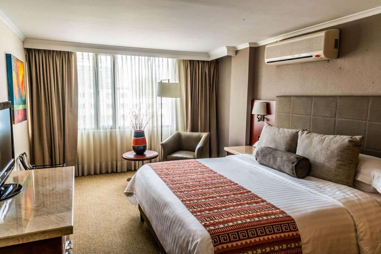 Plaza 5* Bogotá