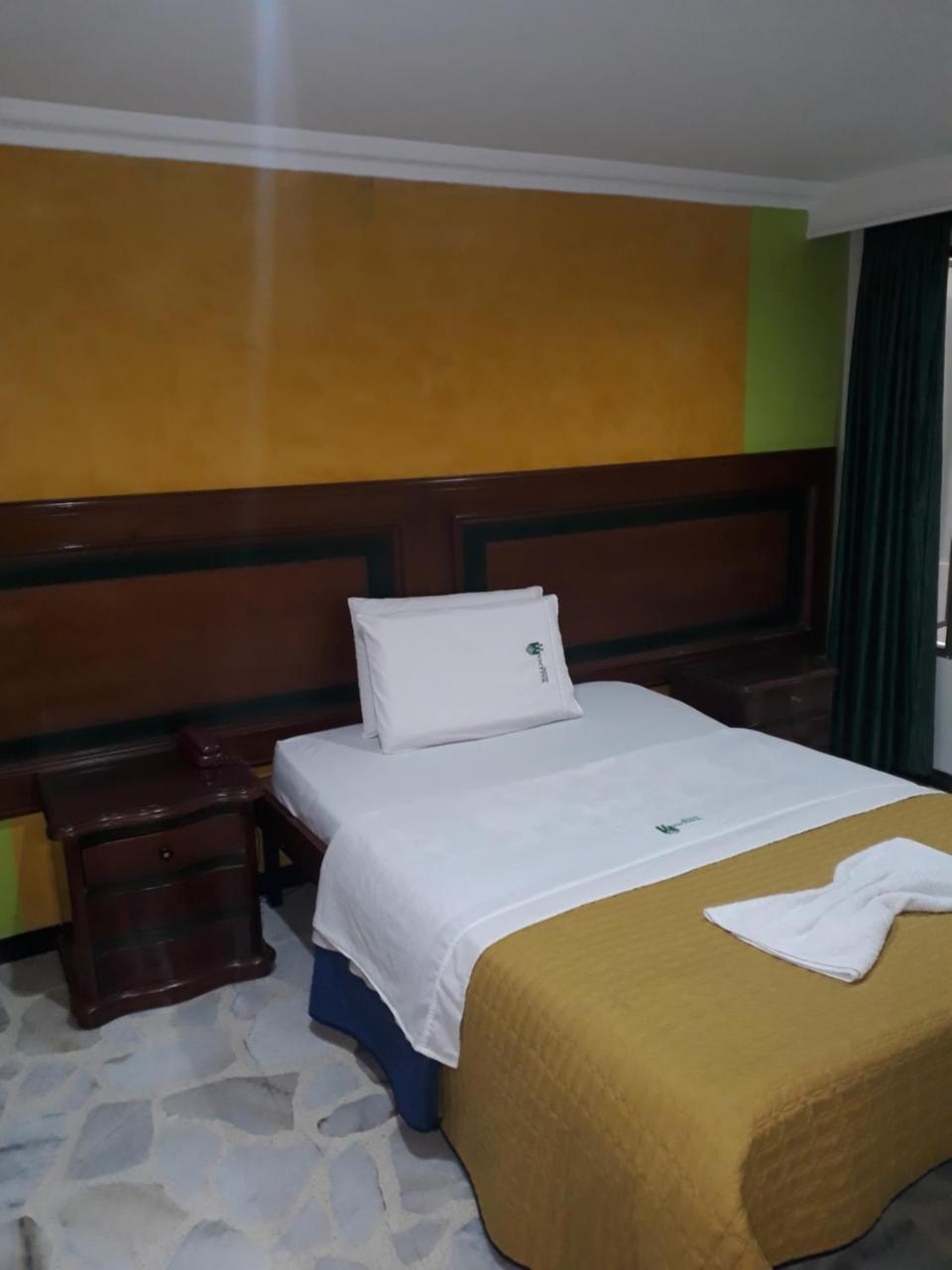 Hotel Hyntiva Hotel 3*