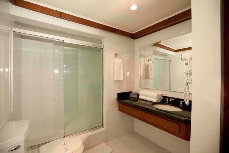 Travelers Y Condominioplenitud Hotel Bogotá