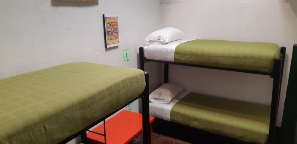 Hostal Cedron *