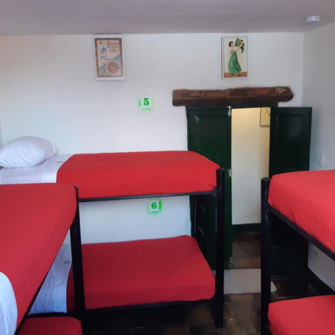 Cedron Hostal *