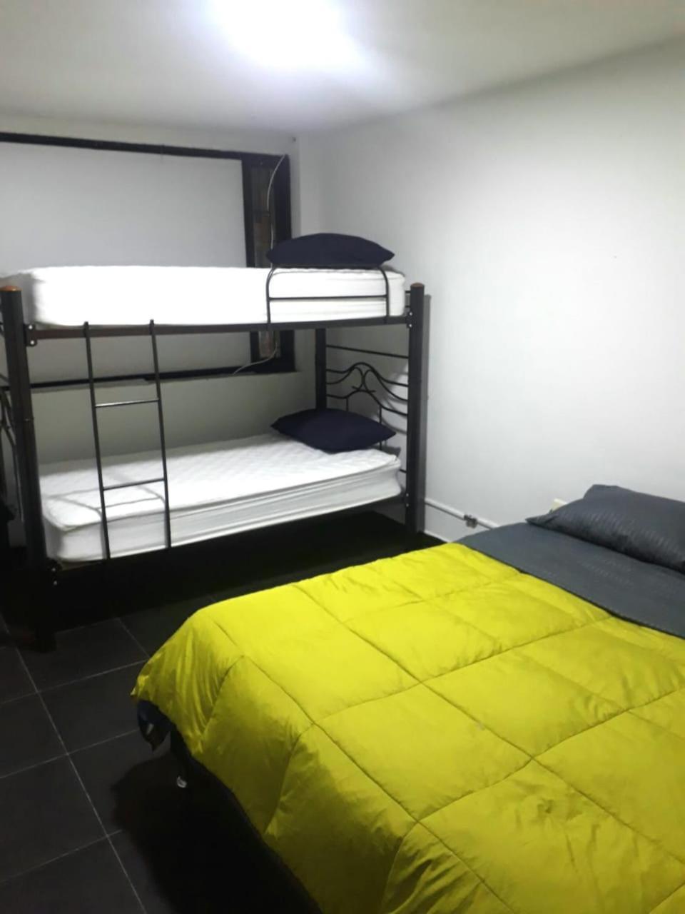 Hostal 79