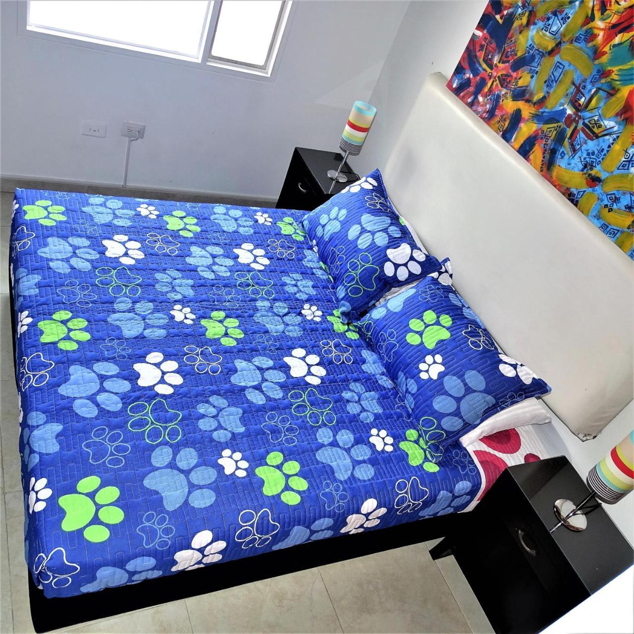 Violeta Park Hostal
