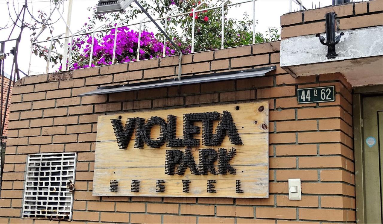 Violeta Park Hostal