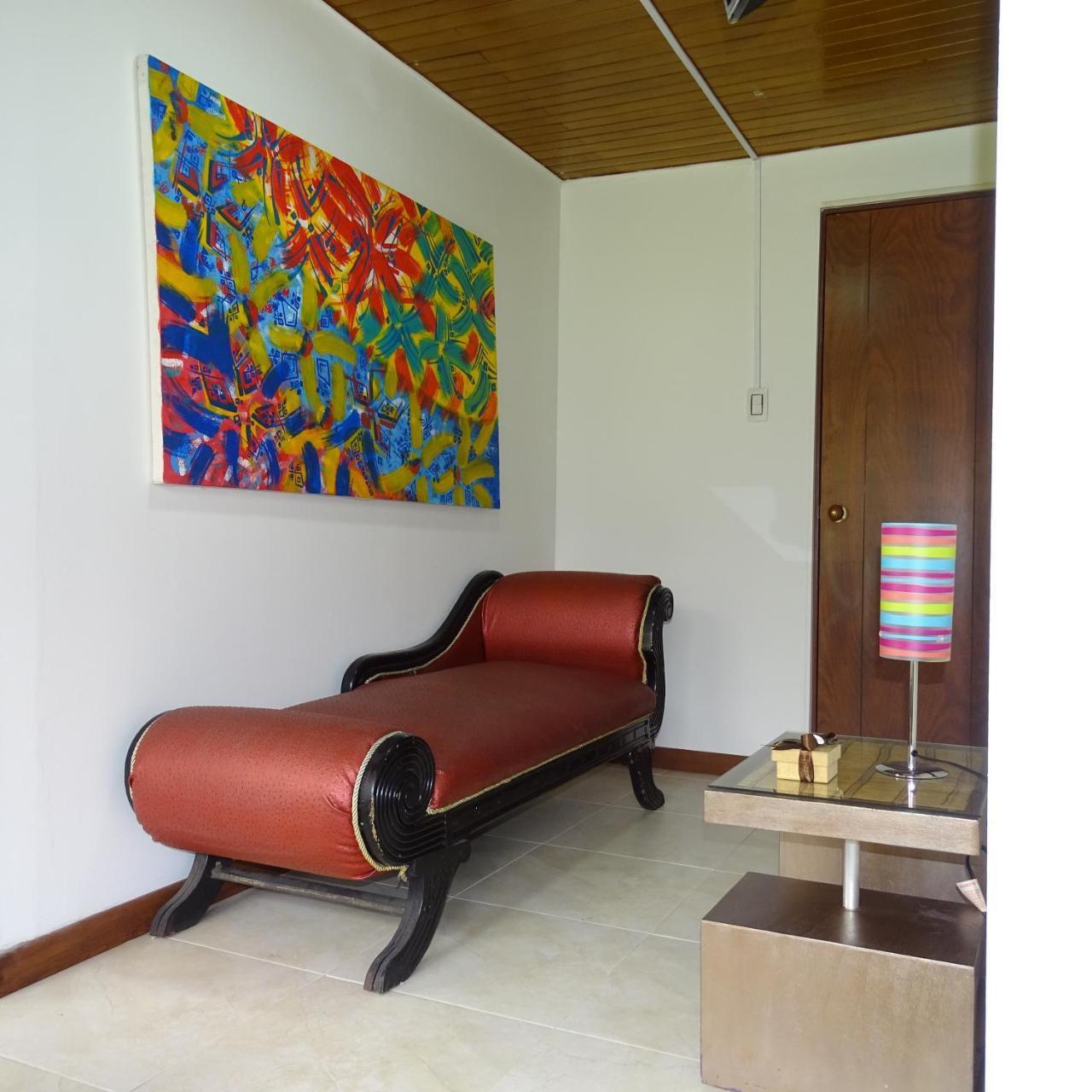 Violeta Park Hostal Bogotá