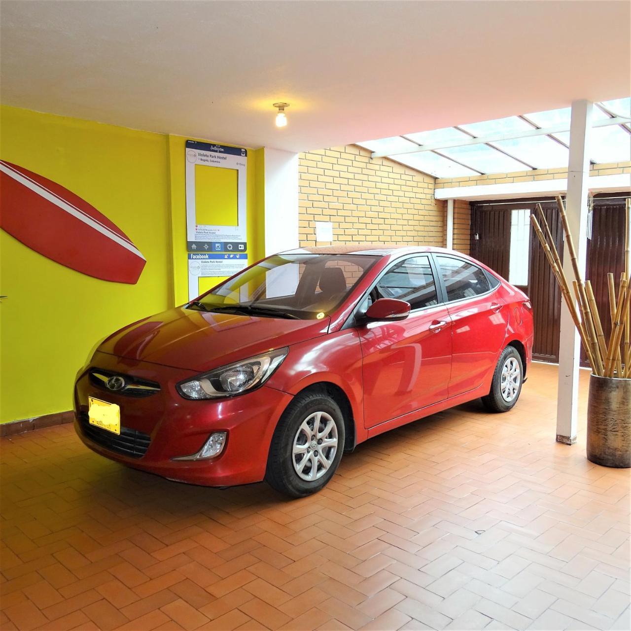 Hostal Violeta Park