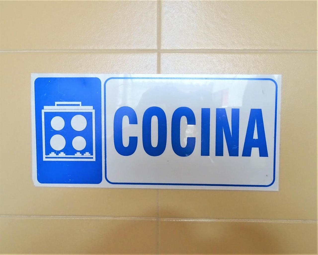 Violeta Park Hostal *
