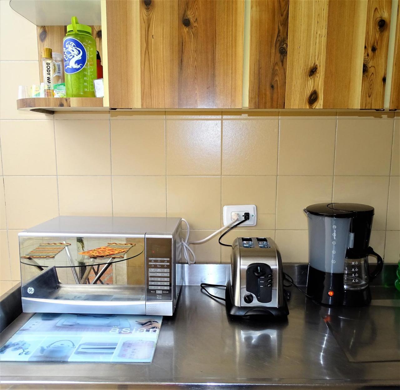 Violeta Park Hostal