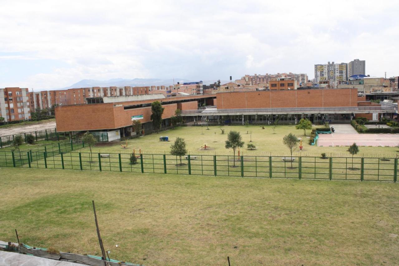 Casa Alb *
