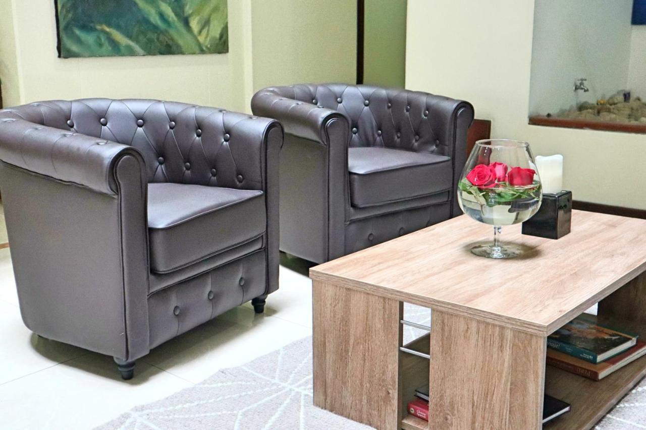 Cora 96 Street Apartahotel 4*