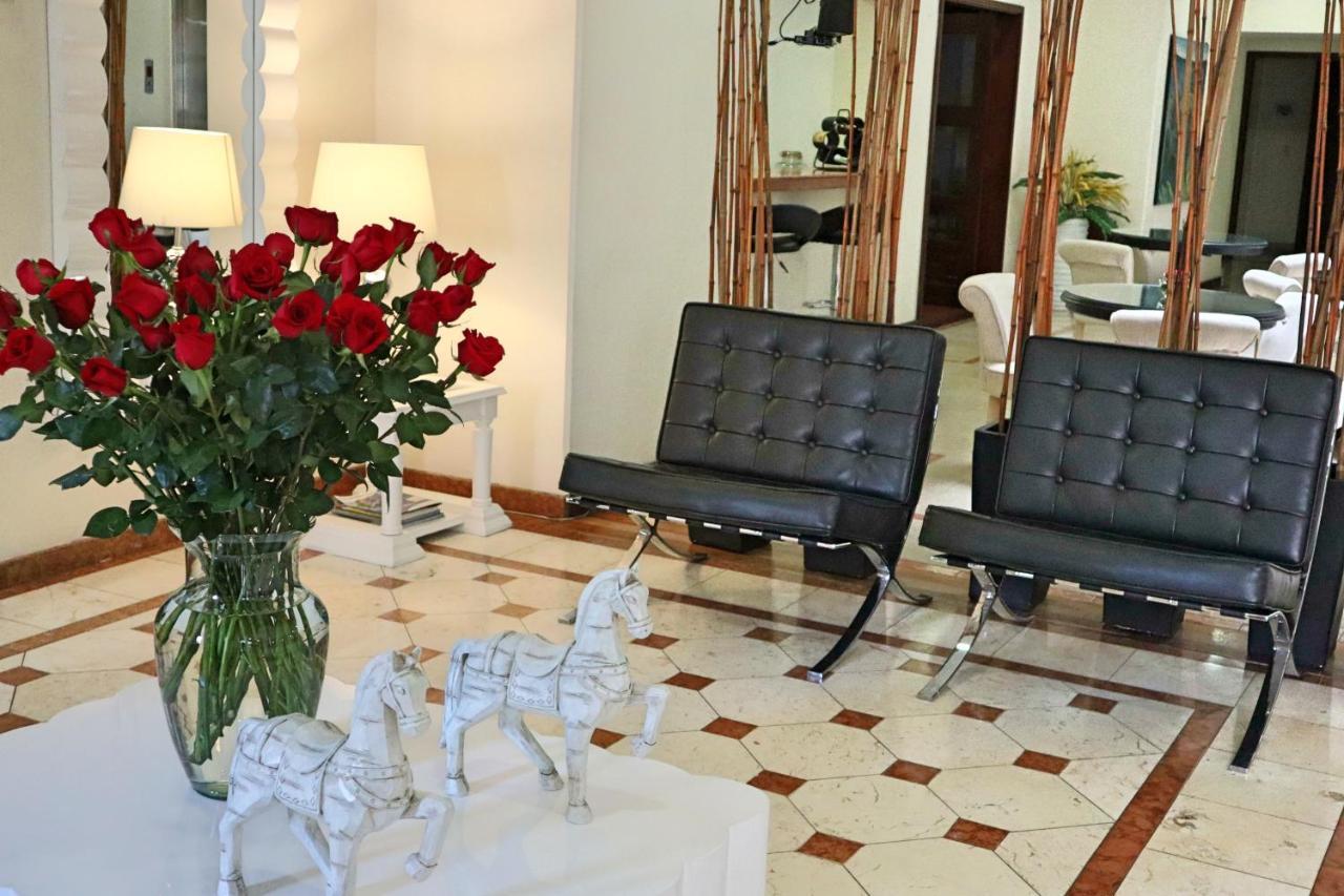 Cora 96 Street 4* Bogotá