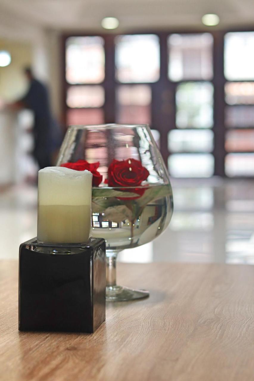 Apartahotel Cora 96 Street 4*