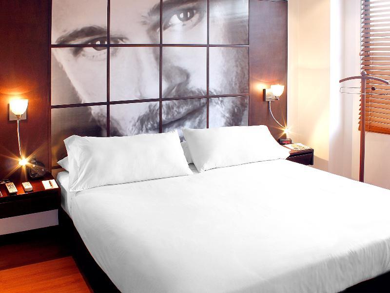 Hotel Celebrities 4*