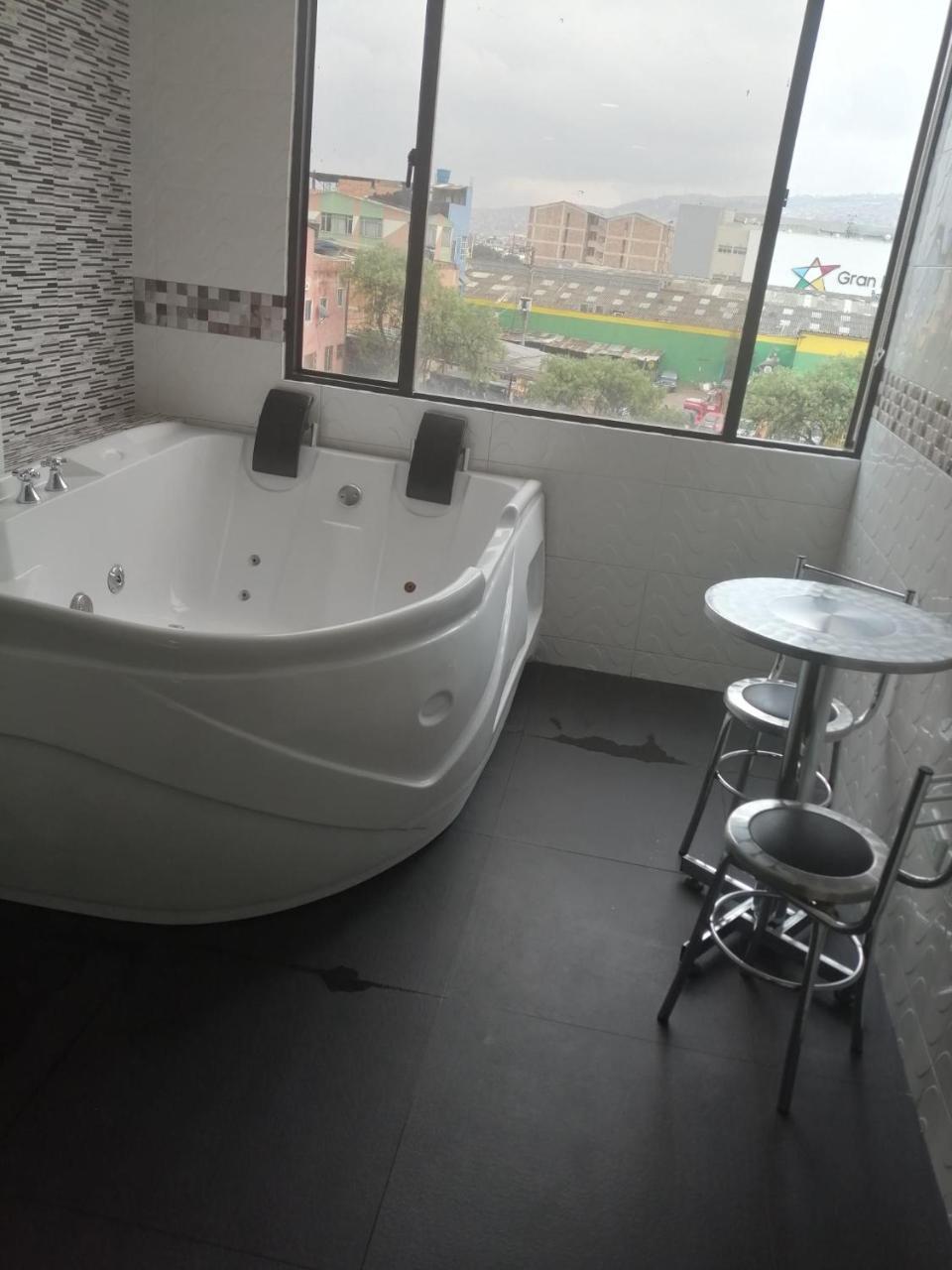 Eros Hotel del amor *