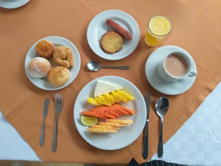 Centro Internacional Hotel 3*
