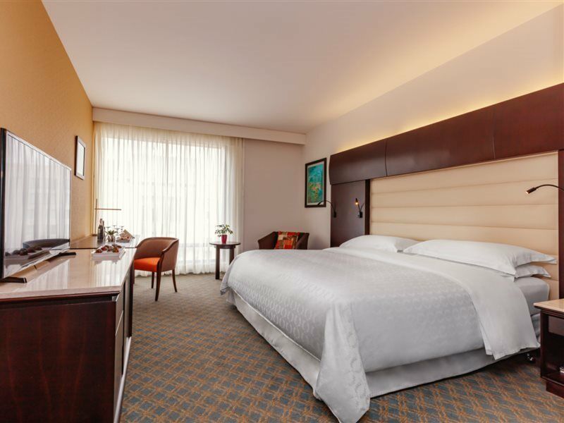 Sheraton 5*