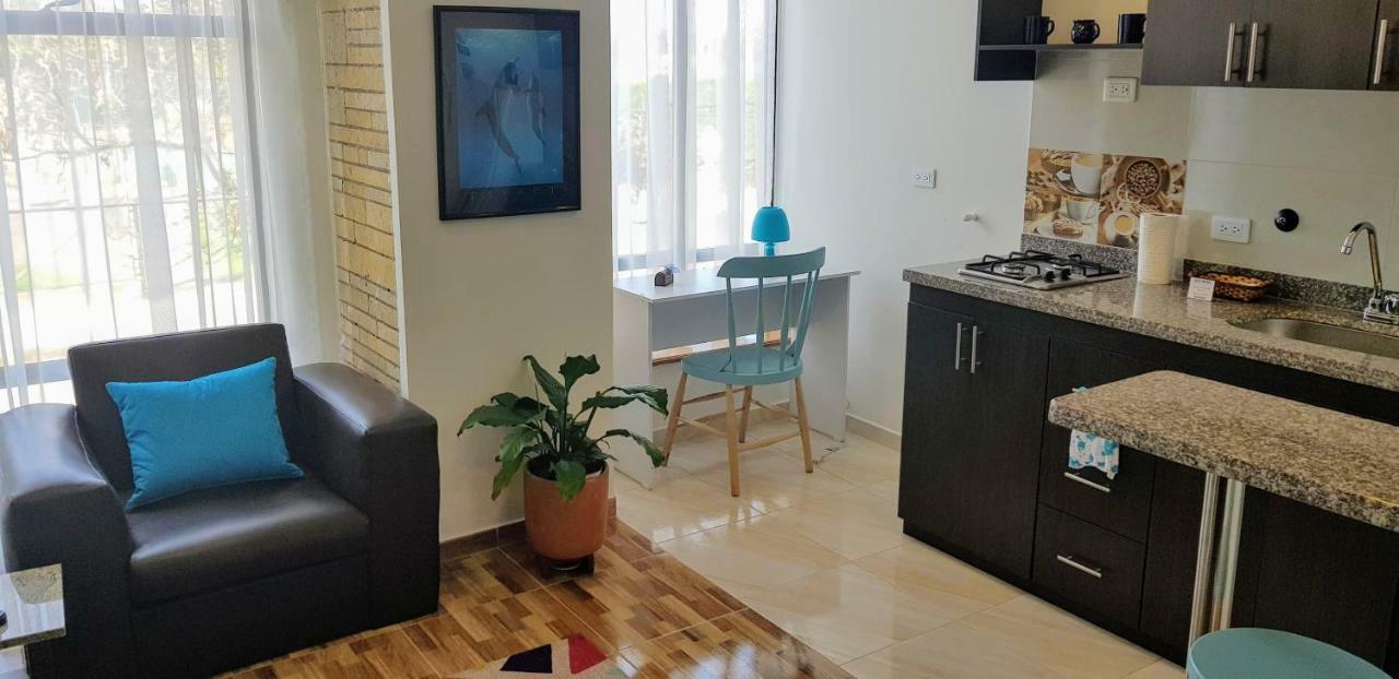 Kalos Meraki Apartasuites 3*