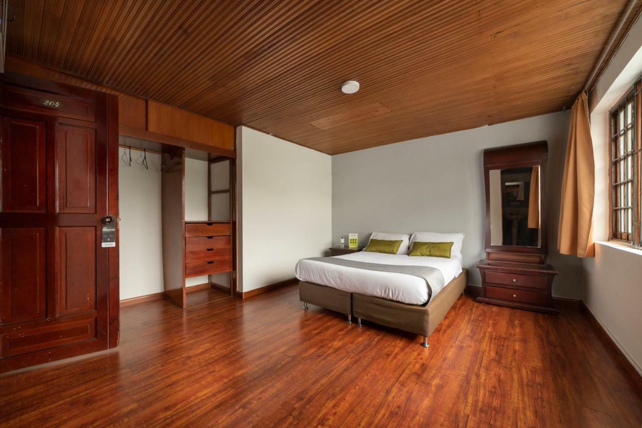 Hotel Ayenda 1033 De Normandia 3*