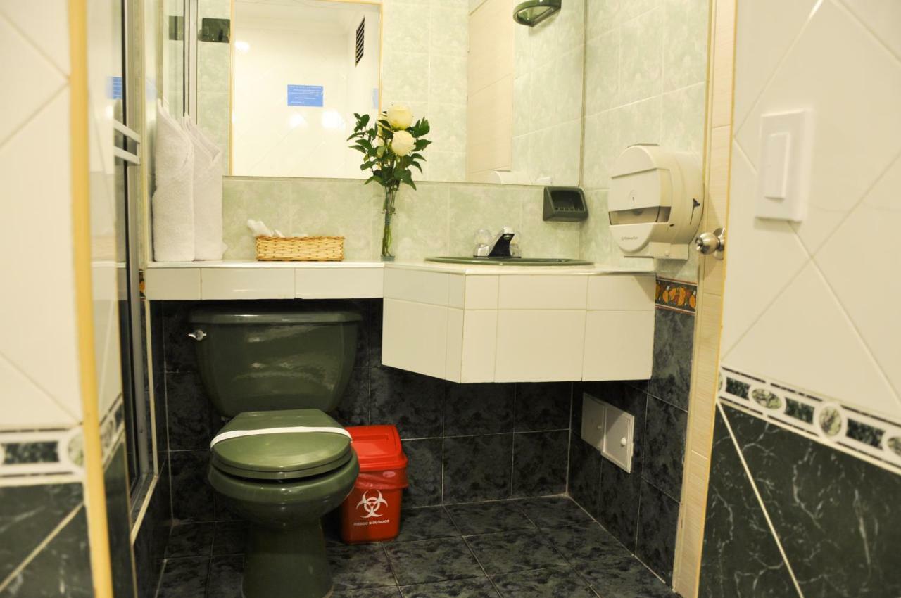 Suites Royal *