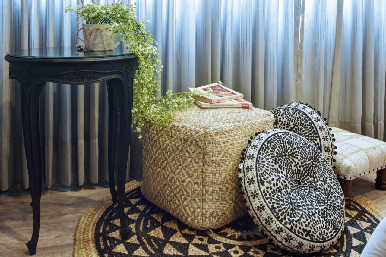 Apartamento Konrad Suites By Lifeafar