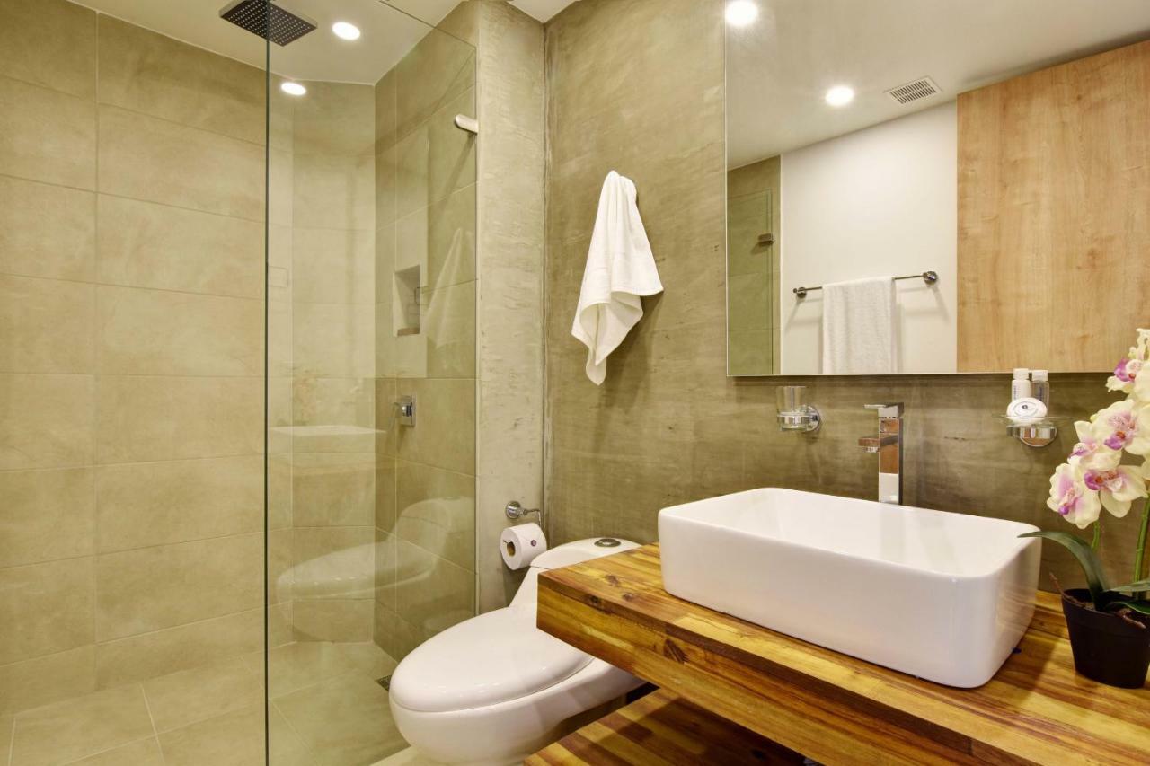 Konrad Suites By Lifeafar Apartamento