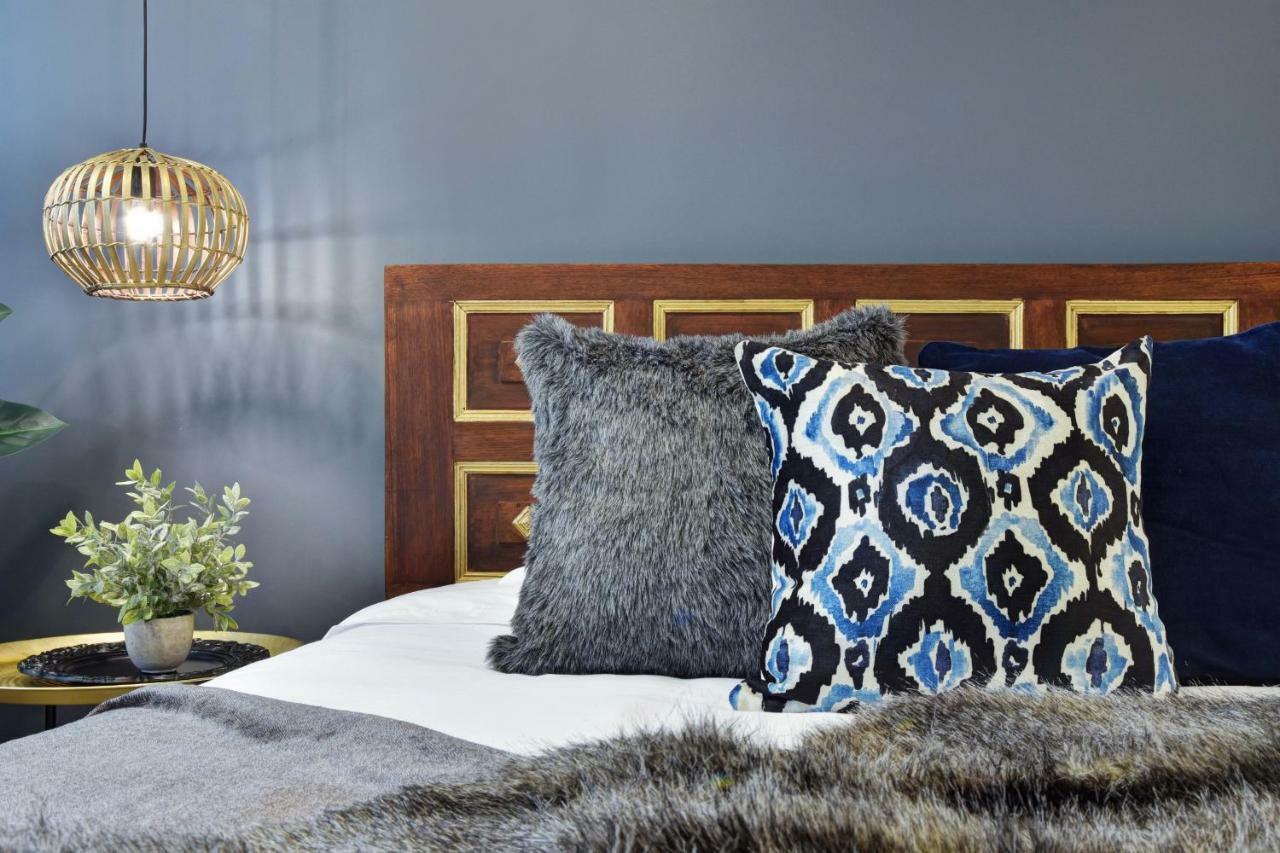 Konrad Suites By Lifeafar Apartamento *