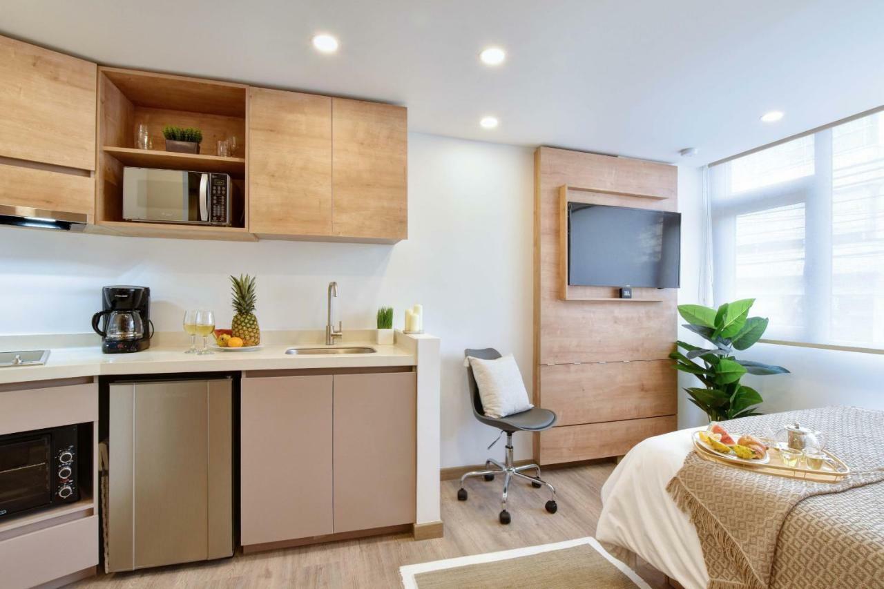 Konrad Suites By Lifeafar *