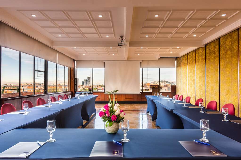 Dann Norte Hotel 4*