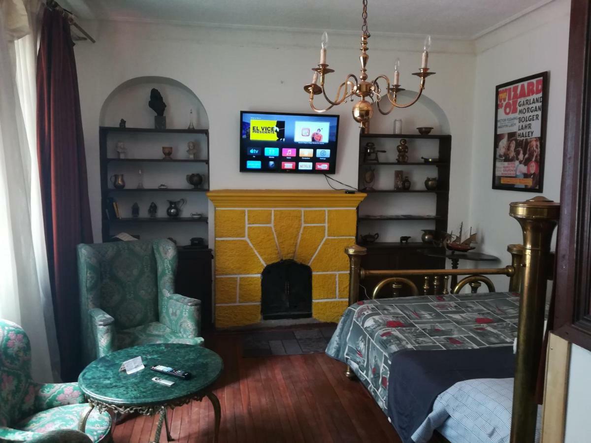 Bed and breakfast Candelaria Coliving *