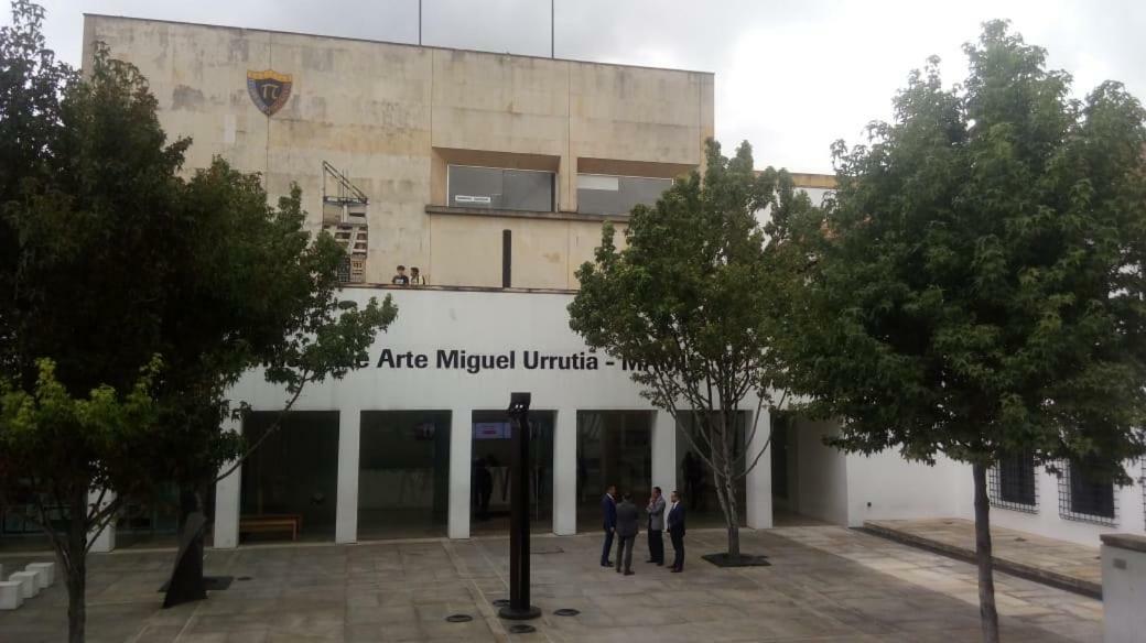 Vivo * Bogotá