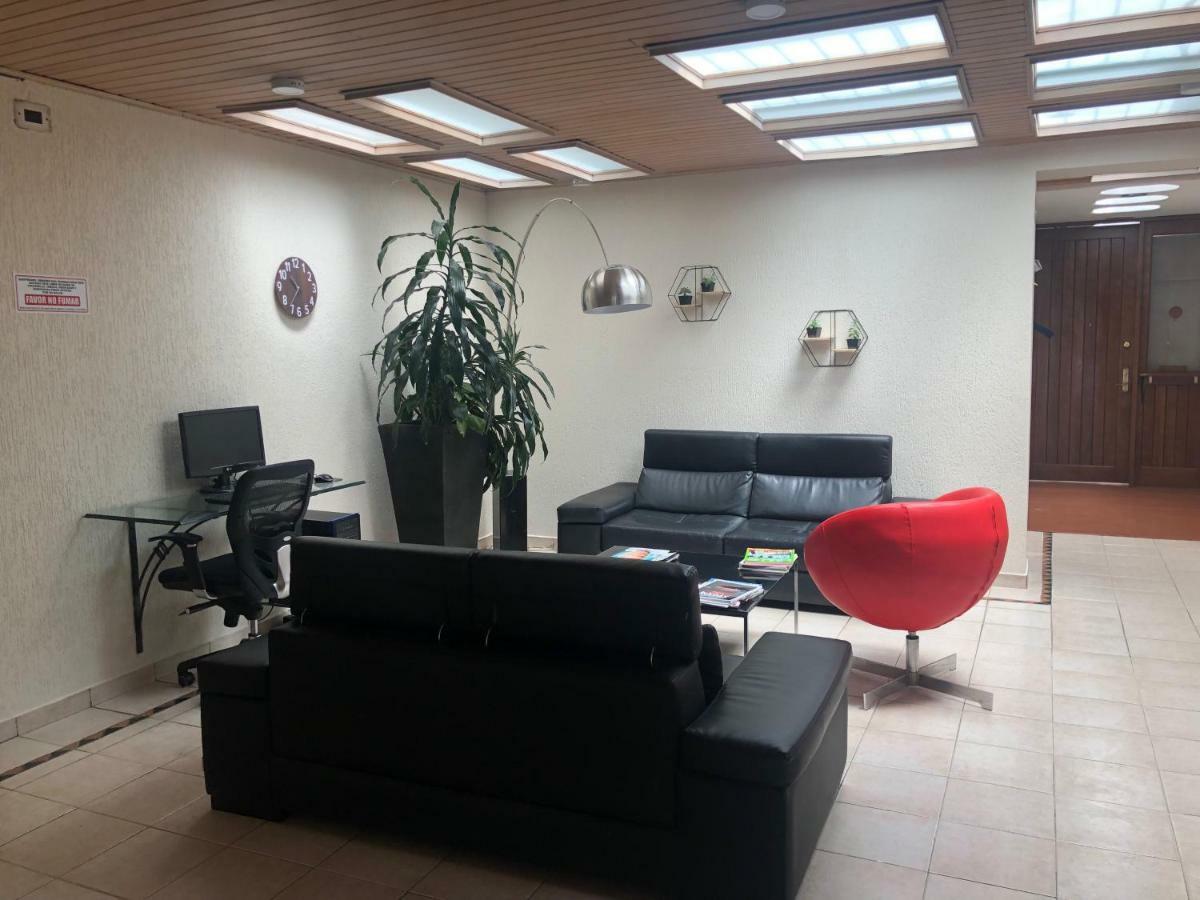 Percales Apartahotel