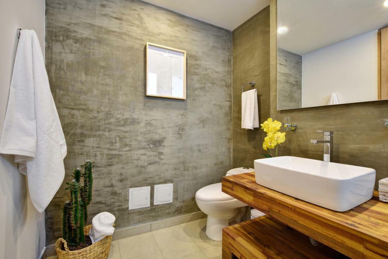 Konrad Suites By Lifeafar Apartamento *