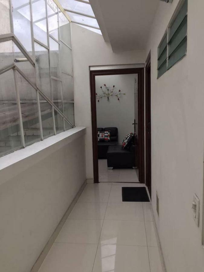 Beautiful Near Centre. Apto 302 *